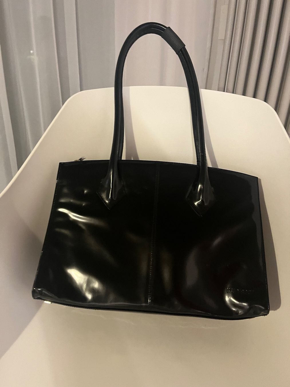 Navyboot Taschen für Damen: Navyboot Tasche glanz – Gebraucht aus Parpan von SonneMondSternen