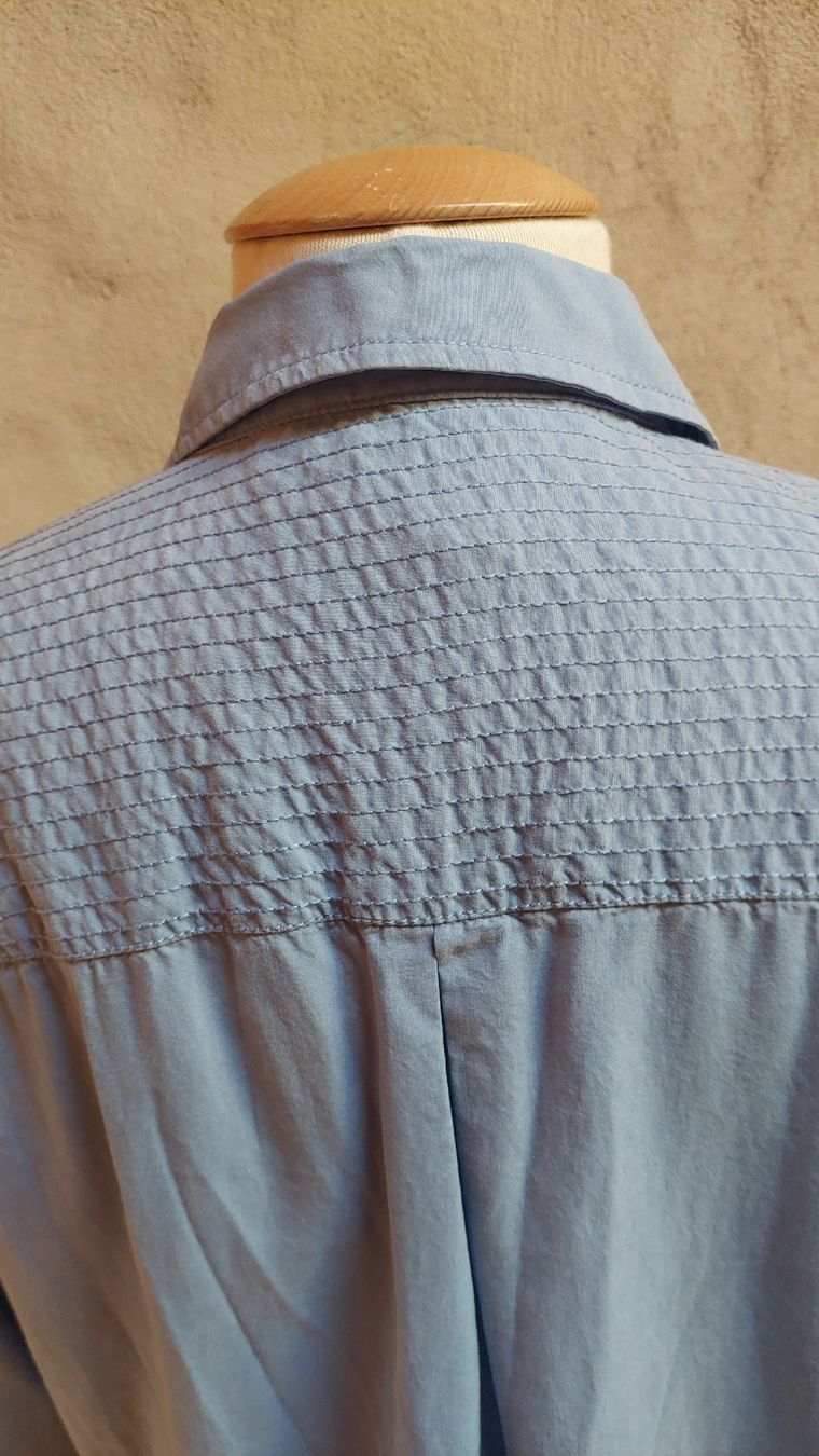 Maddison Chemisiers: Chemisier bleu clair. Taille 44 – D'occasion à Marsens par fripe-milodon 3