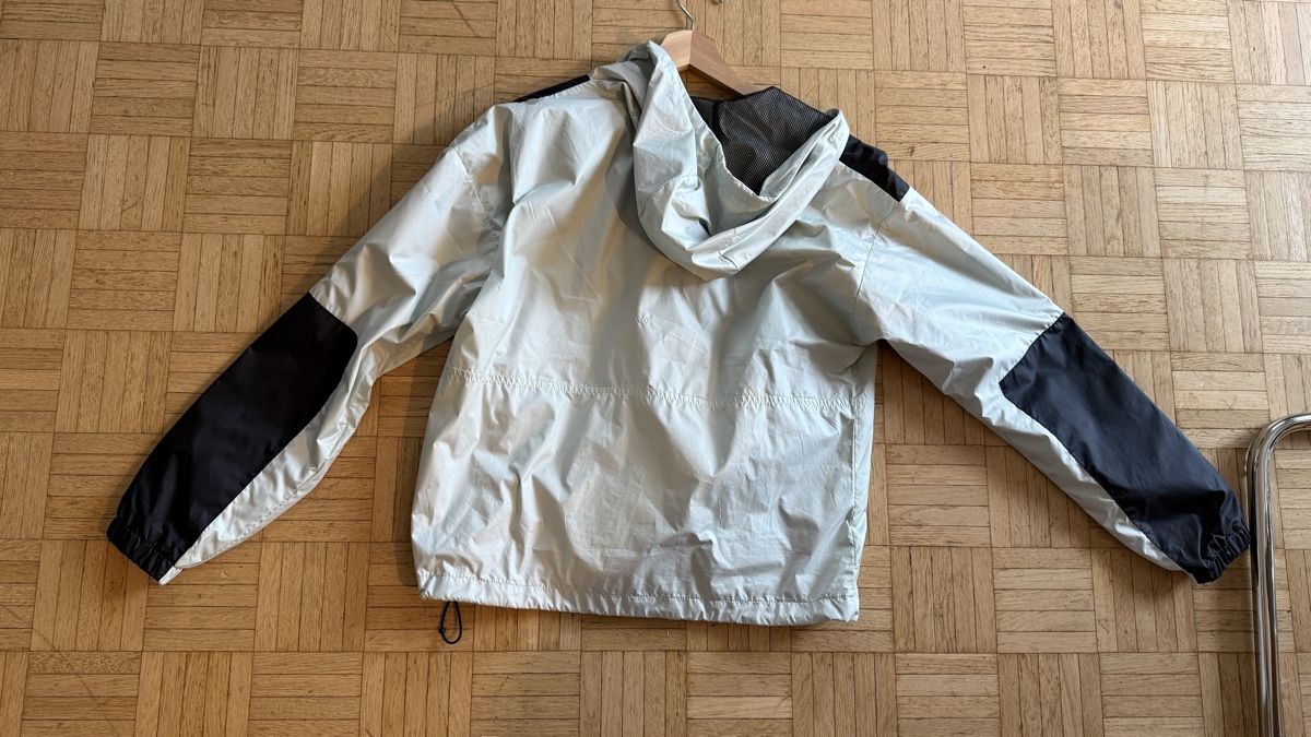 North Face Giacche: North Face Windjacke Gr. m – Nuovo (secondo la descrizione) da Oberengstringen venduto da naatasciia_ 2