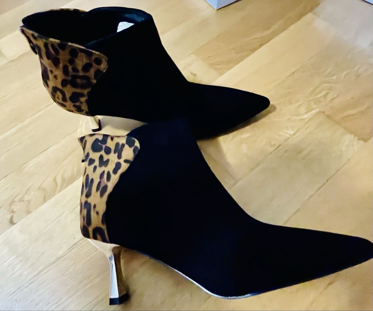 Scarpe da donna: Schicke Leo-Stiefeletten mit Absatz, Gr. 41 – Nuovo (secondo la descrizione) da Gränichen venduto da RetoLexi 1