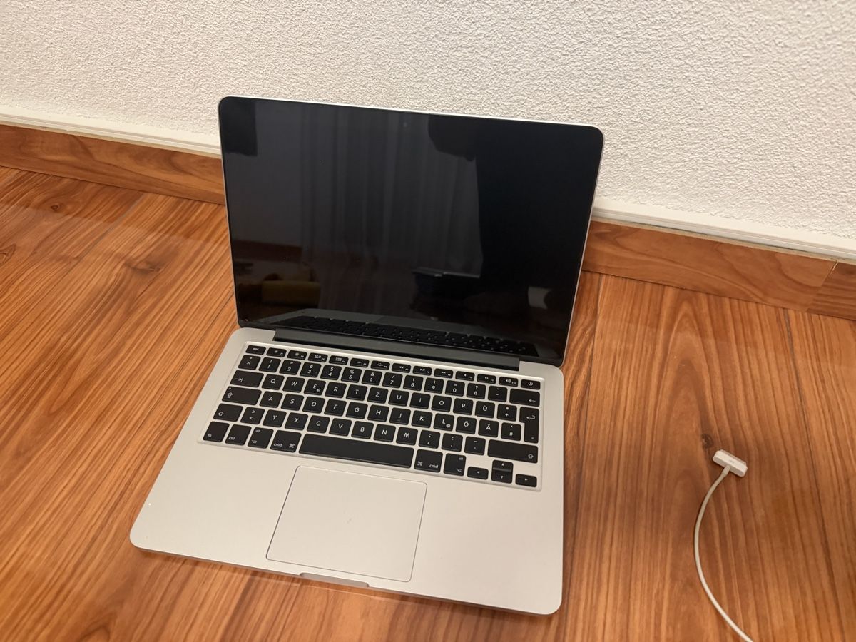 Apple Notebook: Apple Macbook Pro 13" Retina A1502 2015 – Usato da Trimbach venduto da SABO-61 2