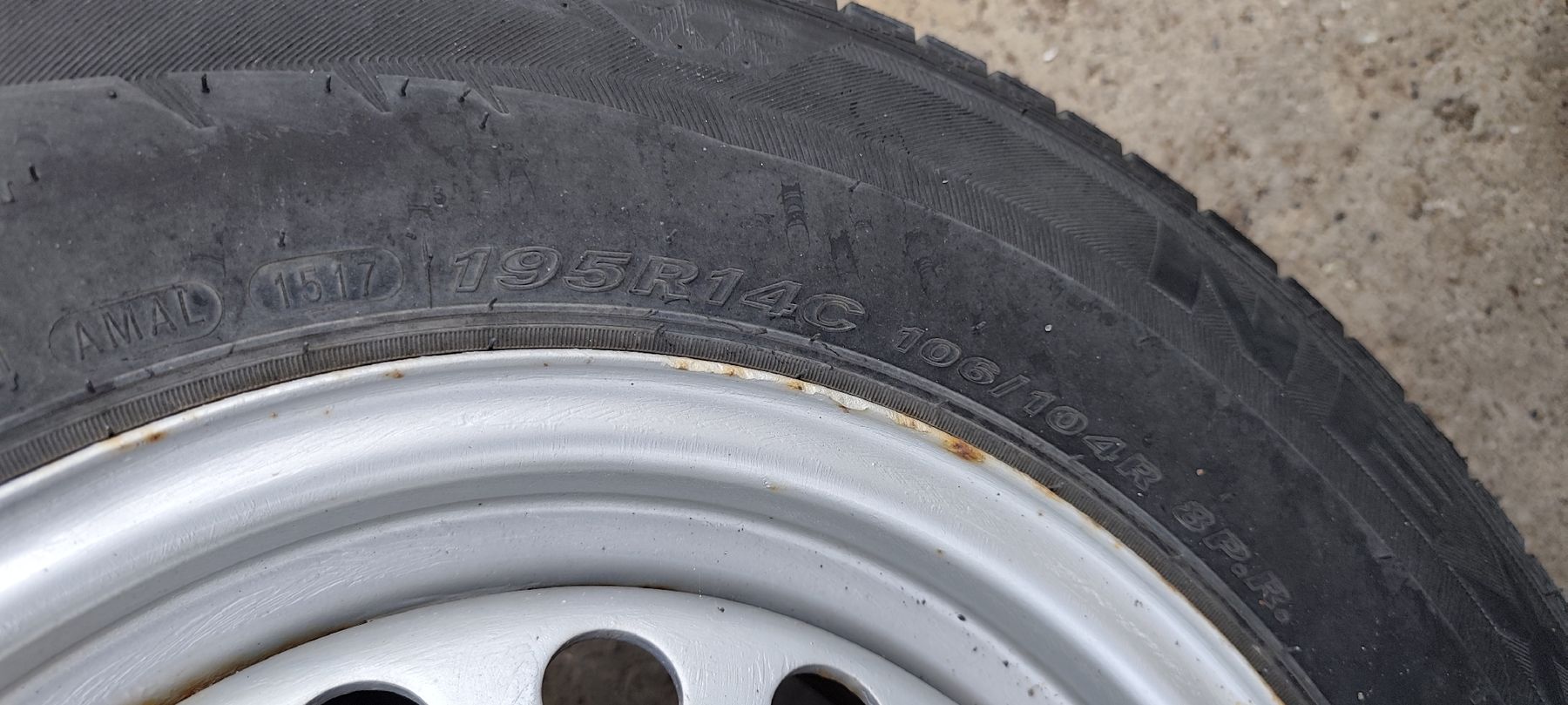 Pneumatici & Ruote complete: Anhänger Räder 14C – Usato da Bassecourt venduto da Jumat 8