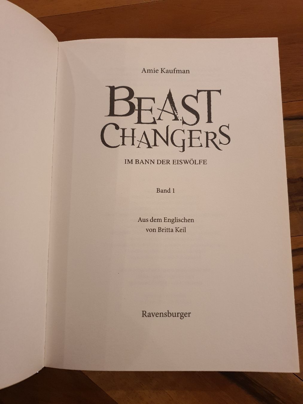 Libri: A. Kaufman - Beast Changers - Im Bann der Eiswölfe – Usato da Zürich venduto da slvgen 4