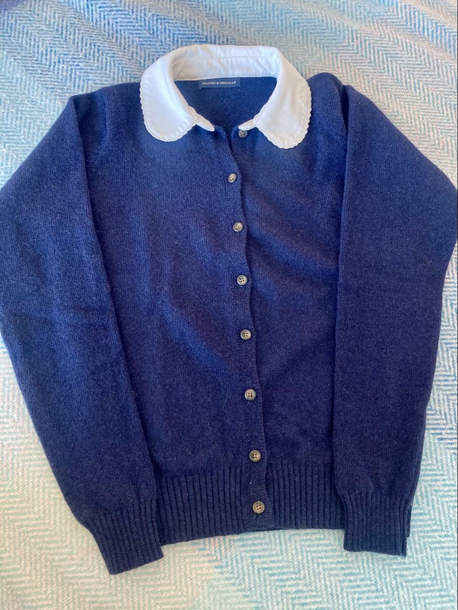 Brandy Melville Maglioni & Felpe: Brandy Melville wool cardigan  – Usato da Bottmingen venduto da Poppyfields 1