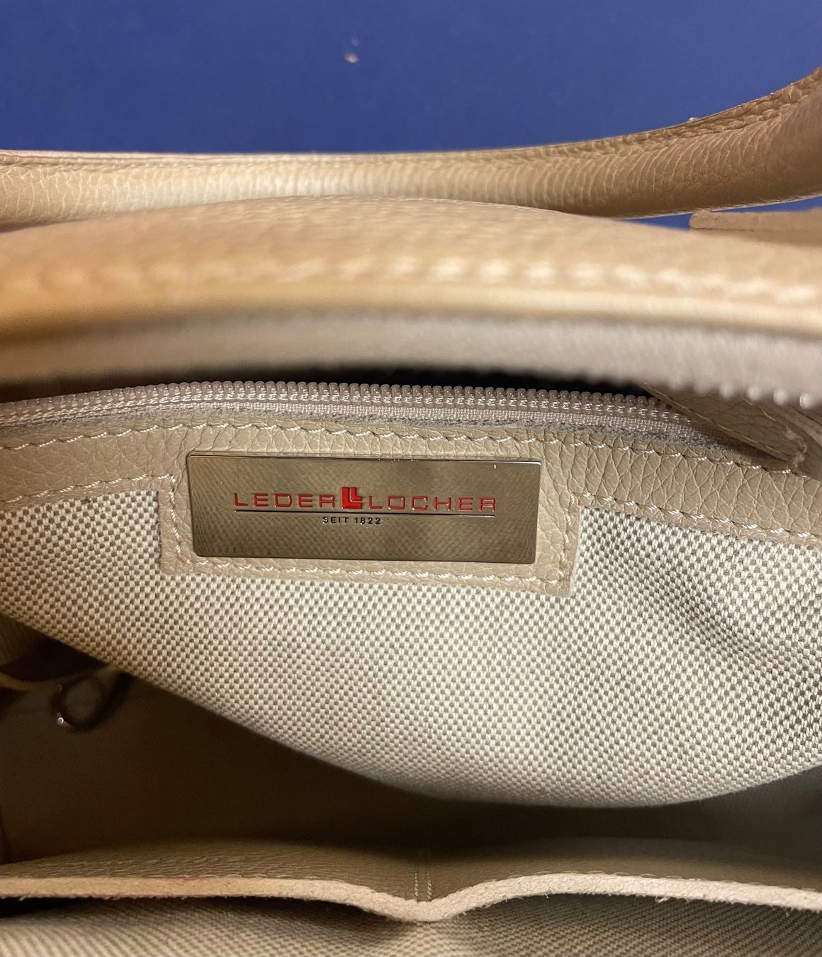 Borse da donna: Leder Handtasche - LEDER LOCHER – Usato da Hünenberg See venduto da DND5 2