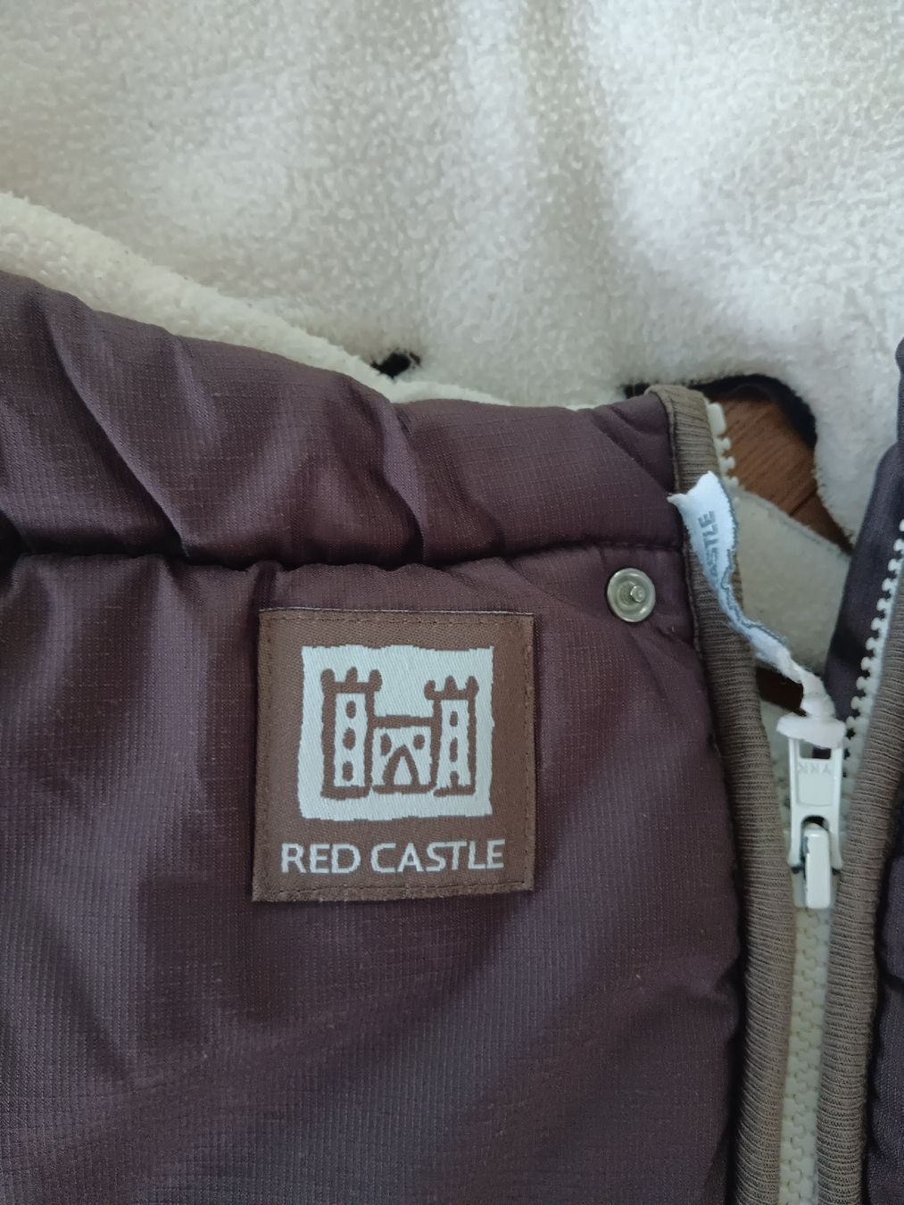 Sacchi a pelo: chancelière red castle – Usato da Lausanne venduto da Grabock 2