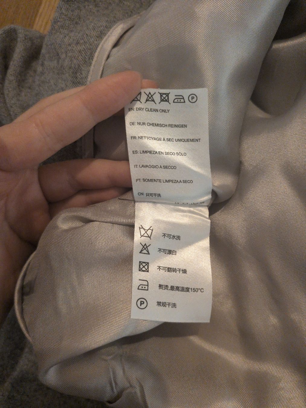 Gant Pantaloni: Gant Hosen  – Nuovo (secondo la descrizione) da Aarburg venduto da Noemi.H 6