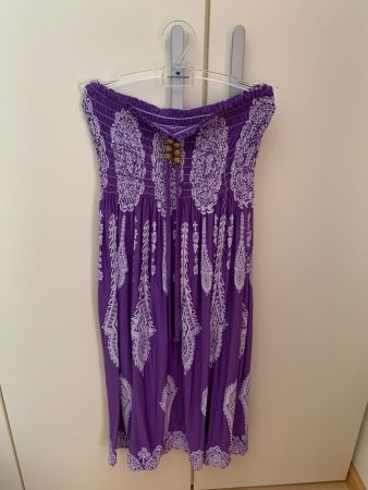 Trägerloses Kleid lila - sehr guter Zustand