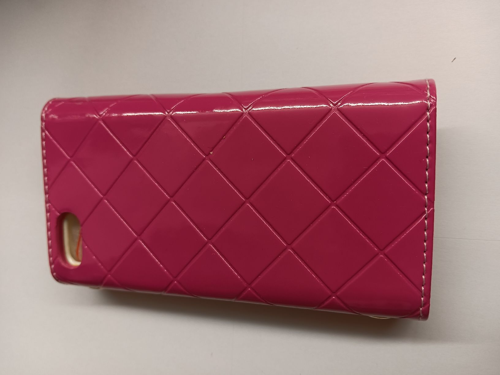 Cover & Protezioni schermo: Pinkes iPhone 5 Portemonnaie mit Kette – Nuovo e nell'imballaggio originale da Ermatingen venduto da rik4rdo 1