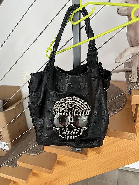 Borse da donna: totenkopf handtasche  – Usato da Adligenswil venduto da balboa5 1