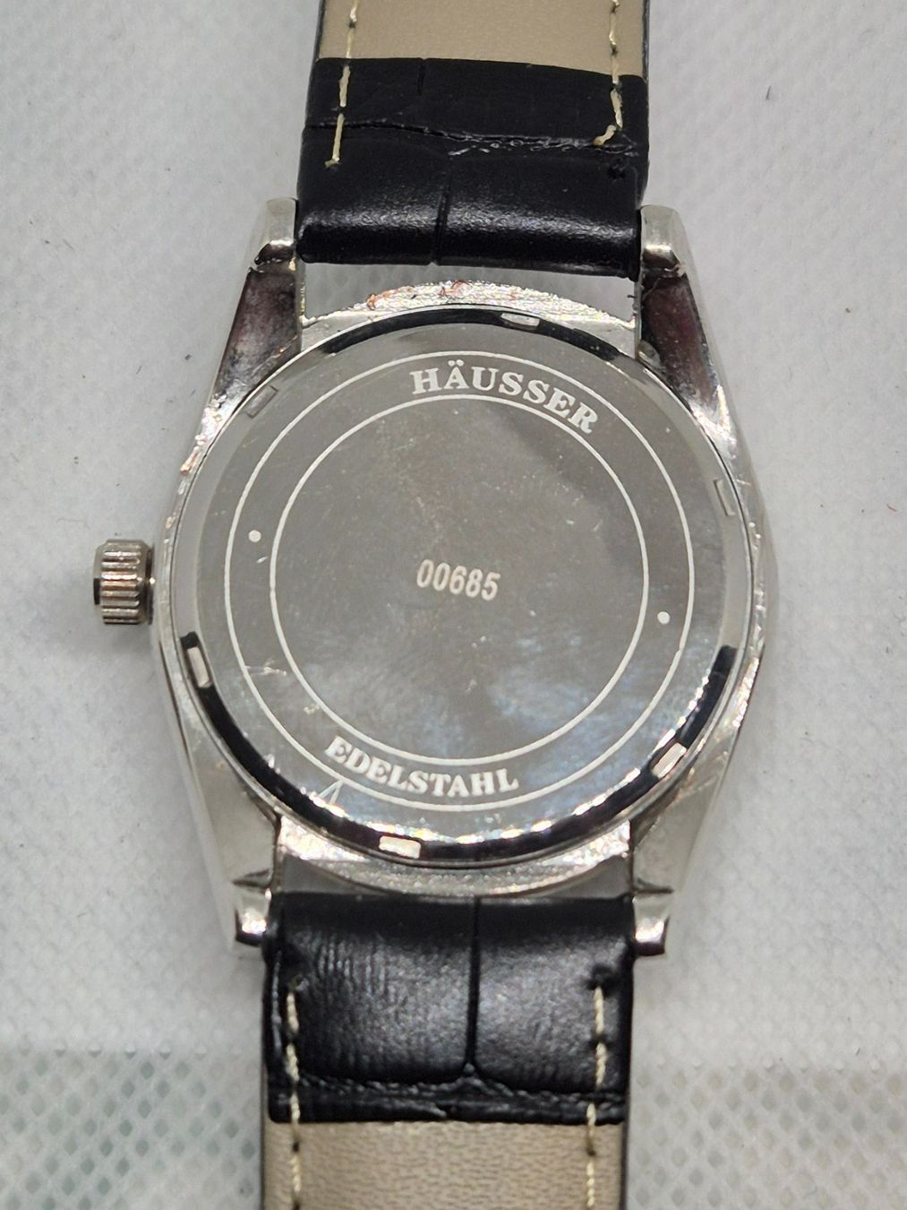 Uhren: Häusser Eins Herrenuhr, elegantes Design, Schnäppchen! – Gebraucht aus Losone von bal_gfp6 4