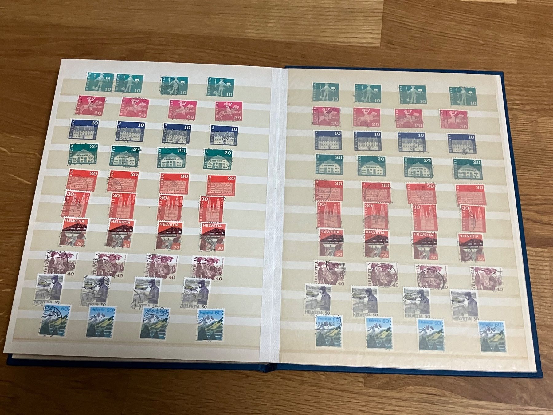 Album: Schweiz Briefmarken Album – Usato da Riehen venduto da vernizi 7