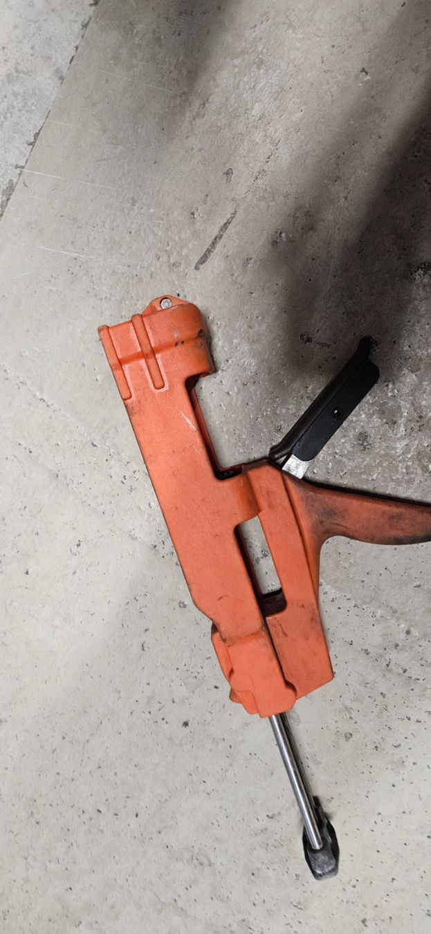 Tutti gli attrezzi: Mungo Kartuschenpresse, 2K Press Pistole – Usato da Baar venduto da Vel...Baar45 3