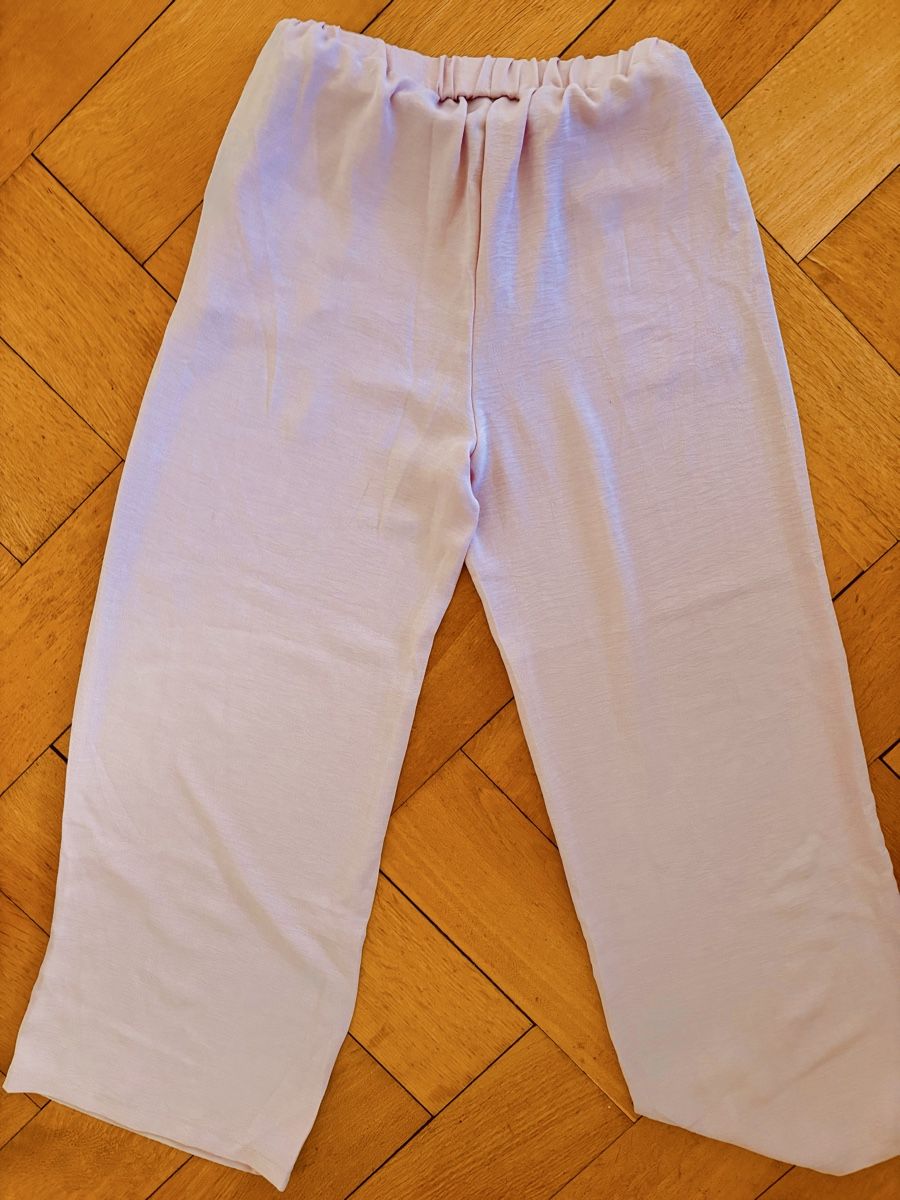 Kleiderpakete: Hose u. Shirt - 2-teilig, M – Gebraucht aus Zürich von gucks 2