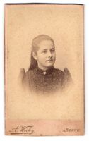 Fotografie A. Wicky, Berne, hübsches Fr
