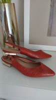 neue Schuhe in Rot mit Golden Absatz, Gr 40