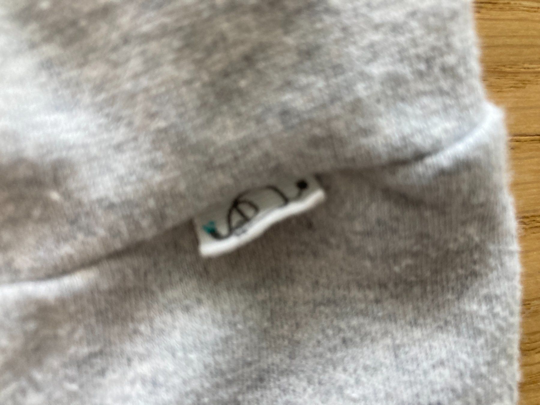 Pantaloni: Hose grau mit Füsschen – Usato da Muttenz venduto da Juvenile33 1