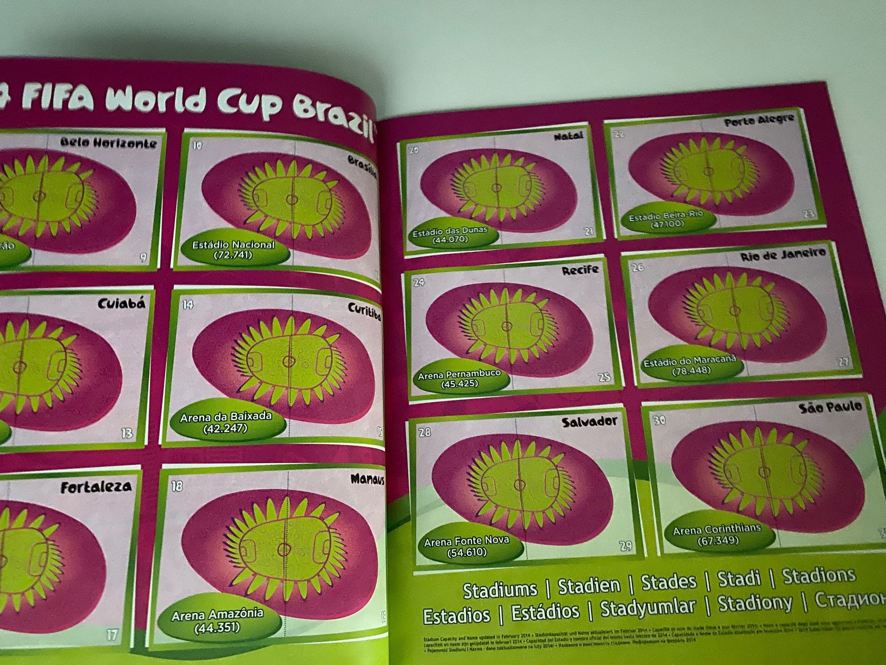 Panini Album: Panini Leeralbum WM 2014 Version Tschechien & Slowakei – Usato da Hergiswil LU venduto da FcMalkov 2
