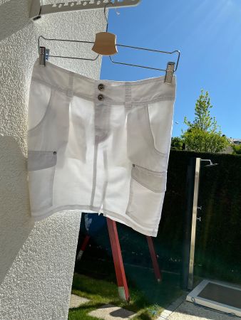 weisser  JUPE/ROCK,  Gr. 36,  40% Leinen, 60% BW,  NEU