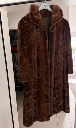 Damenmantel Nerz braun L guter Zustand