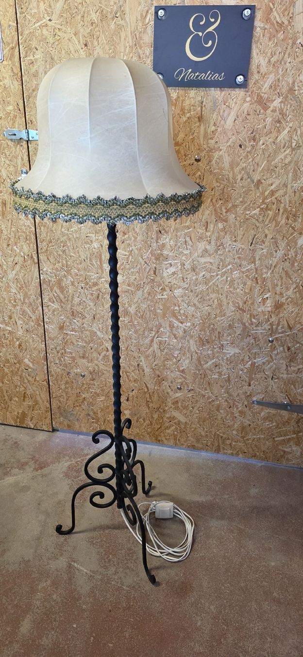 Lampade: Vintage Schmiedeeisen Stehlampe – Usato da Kaufdorf venduto da Nati-Nati 5