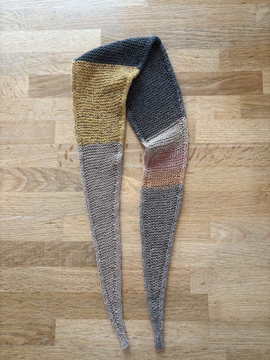 Foulards, Tücher & Schals: Handgestrickter Sophie Scarf – Neu (gemäss Beschreibung) aus Langenthal von Liamoira 1