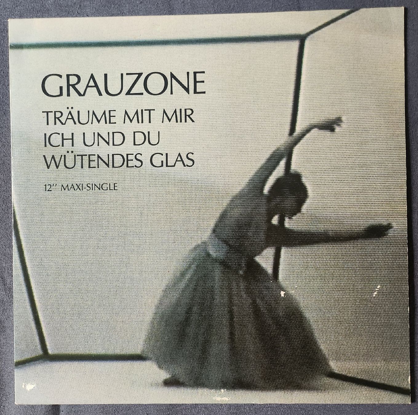 Dischi in vinile: Grauzone Träume mit mir 12" Maxi 1982 Off Course – Usato da Zürich venduto da BAENZERINO