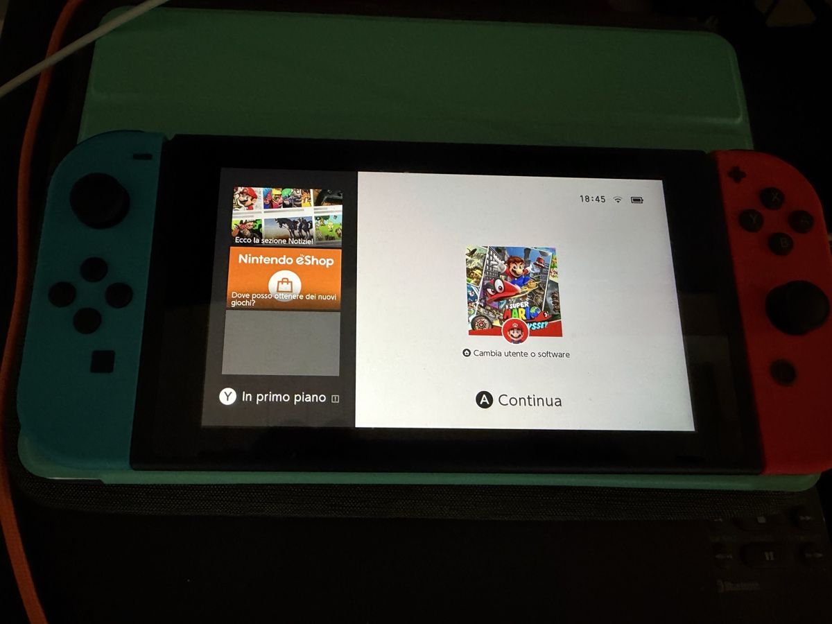 Nintendo Console: NINTENDO SWITCH 1 CON ACCESSORI NUOVI – Usato da Gordola venduto da Topino02 2
