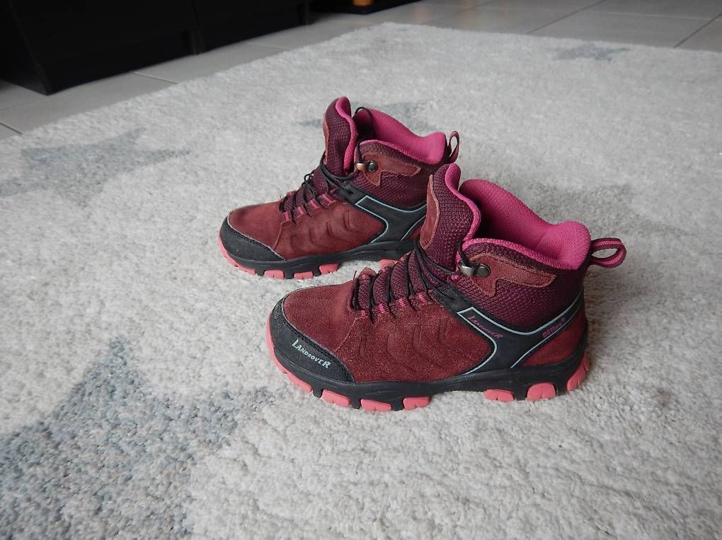 Chaussures garçon: Wanderschuhe Kinder – D'occasion à Frutigen par Tony1813