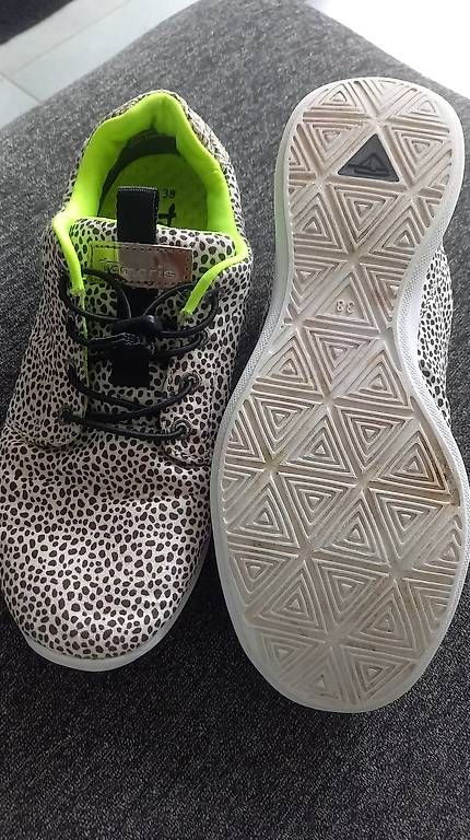 Scarpe da donna: Tamaris Sneaker Gr. 38 – Usato da Allschwil venduto da Camy061 1