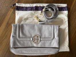 Tory Burch Clutch, hellgrau, neuwertig, mit Staubbeutel