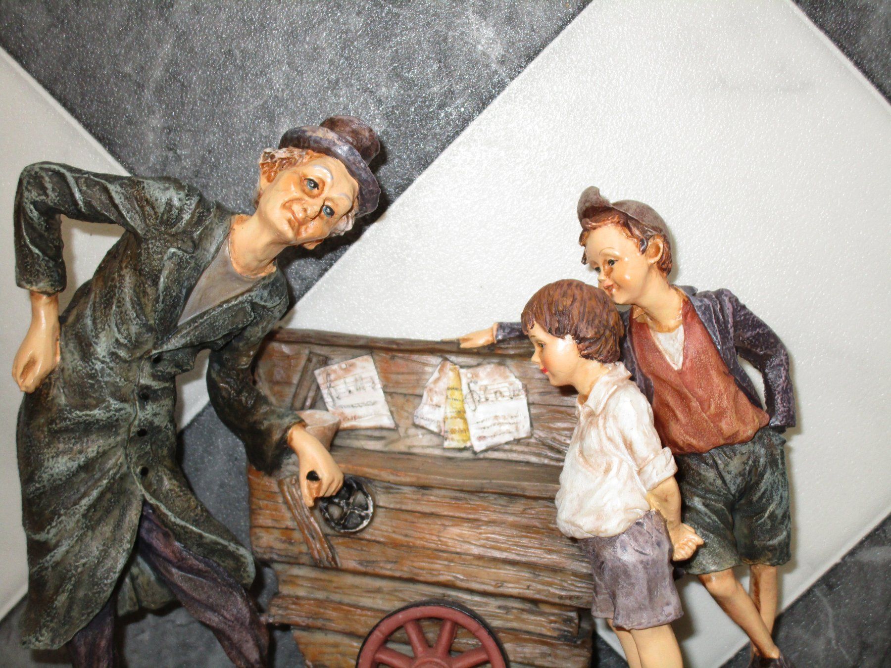 Statuette: Figur Drehorgelmann – Usato da Ermatingen venduto da Kobold007 6
