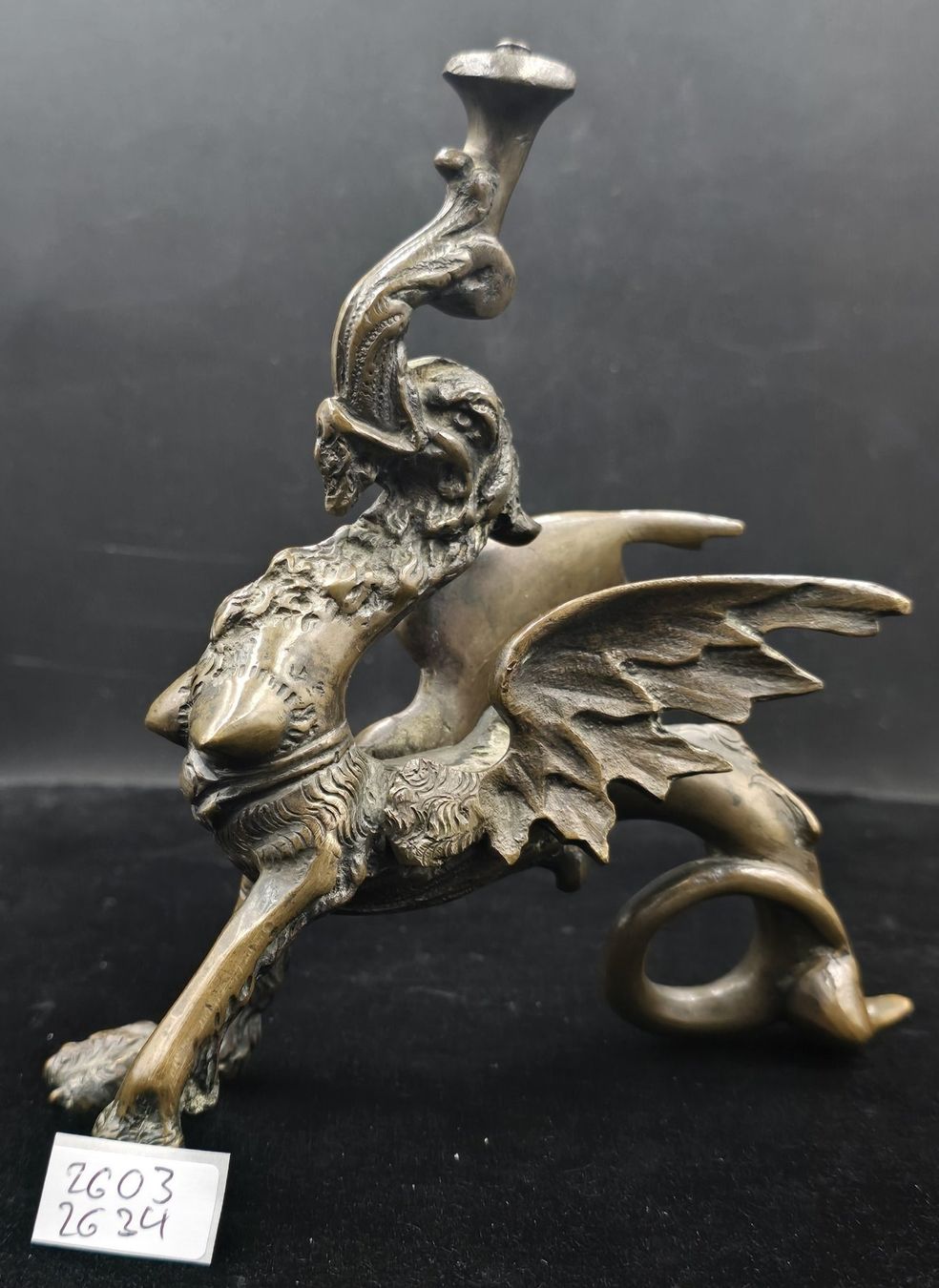Portacandele: Alter Drachenleuchter, Messingbronze-Kerzenhalter – Usato da Rorschacherberg venduto da snOOpydOg11 8