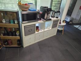 Ikea Kalax Regal mit Schubladen
