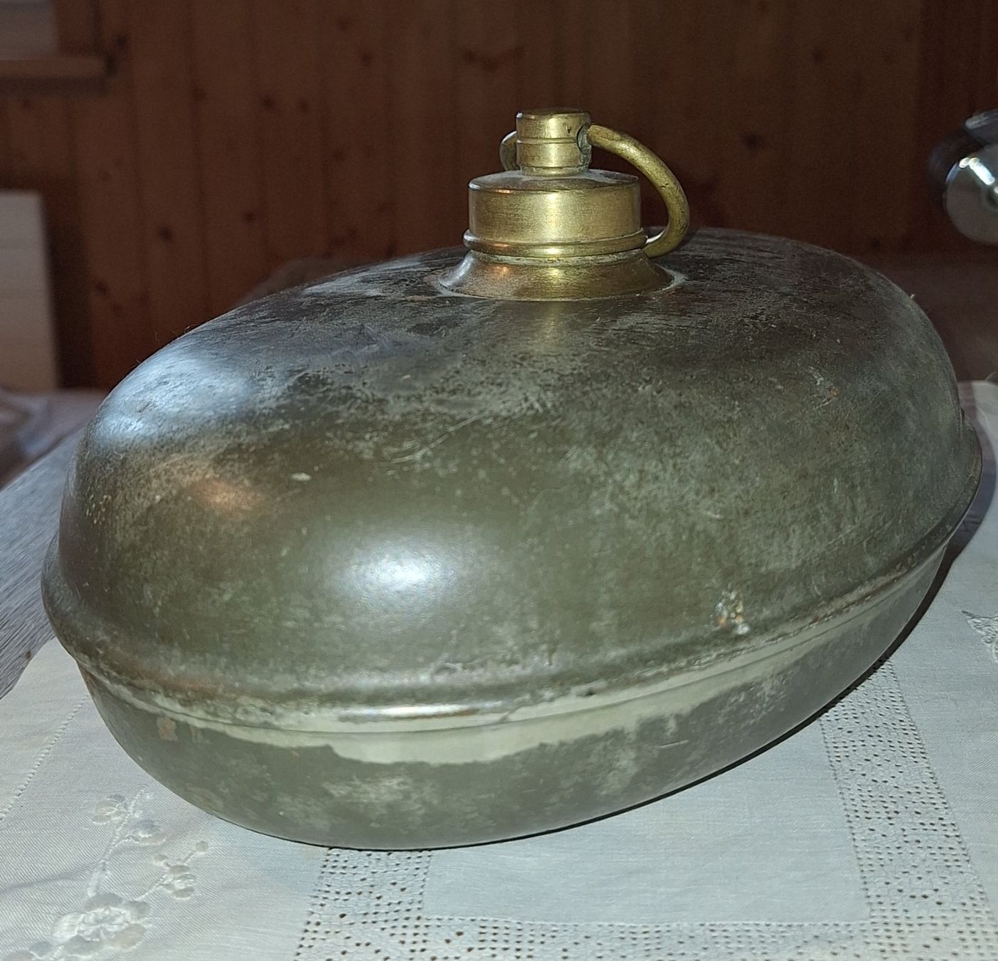 Altri elettrodomestici e apparecchi d’epoca: Antike Metall-Bettflasche – Usato da Opfikon venduto da Carslo5 1