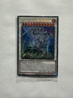 Blauäugiger ultimativer Geisterdrache