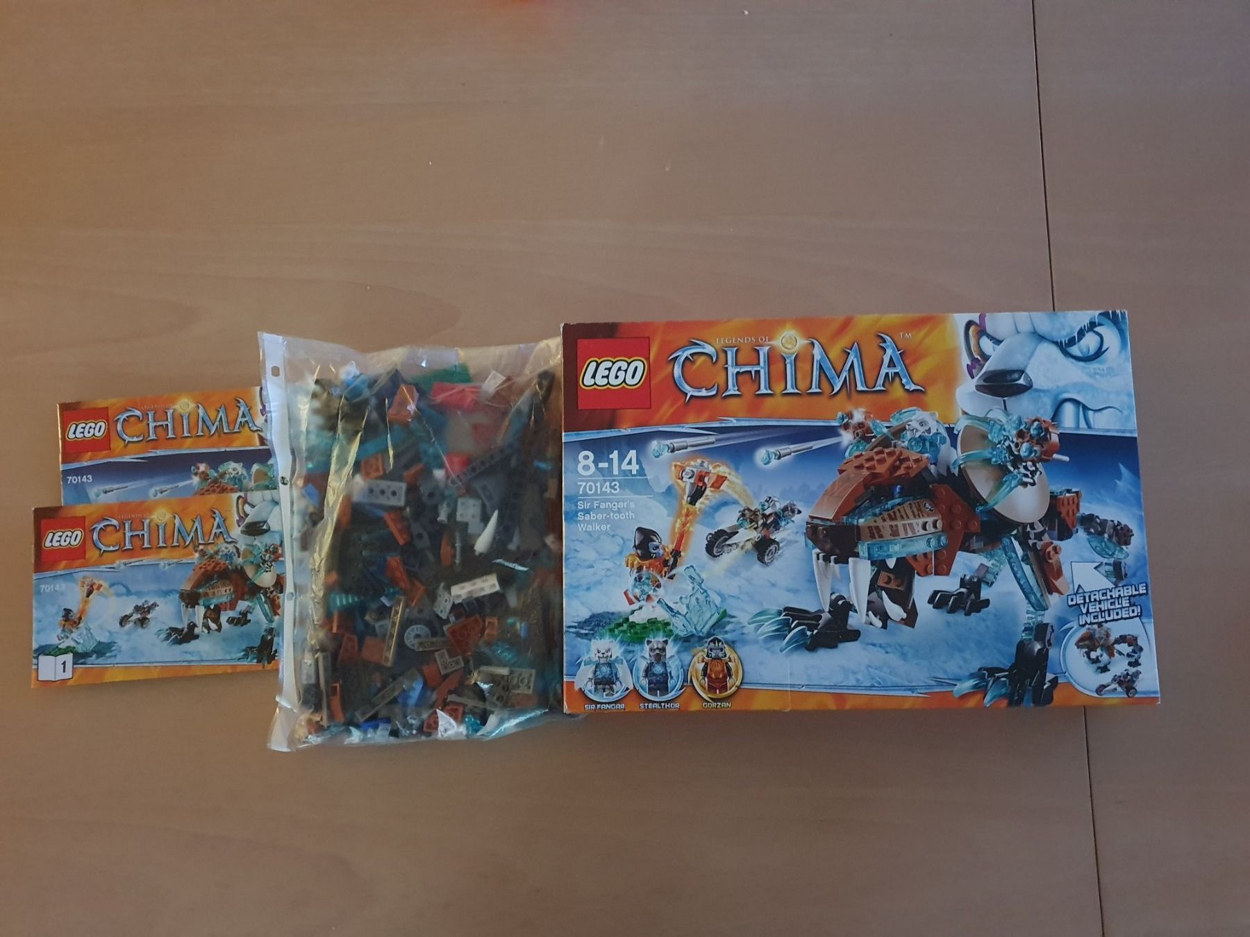 Lego Spielzeuge: Lego Chima 70143 - Säbelzahnroboter – Gebraucht aus Mettmenstetten von Espoirco1 6