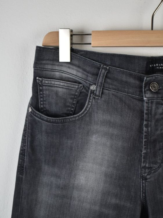 Baldessarini Jeans: Baldessarini Slim Fit Jeans Gr.35/34 – Gebraucht aus Bassersdorf von 2ND_STORY 2