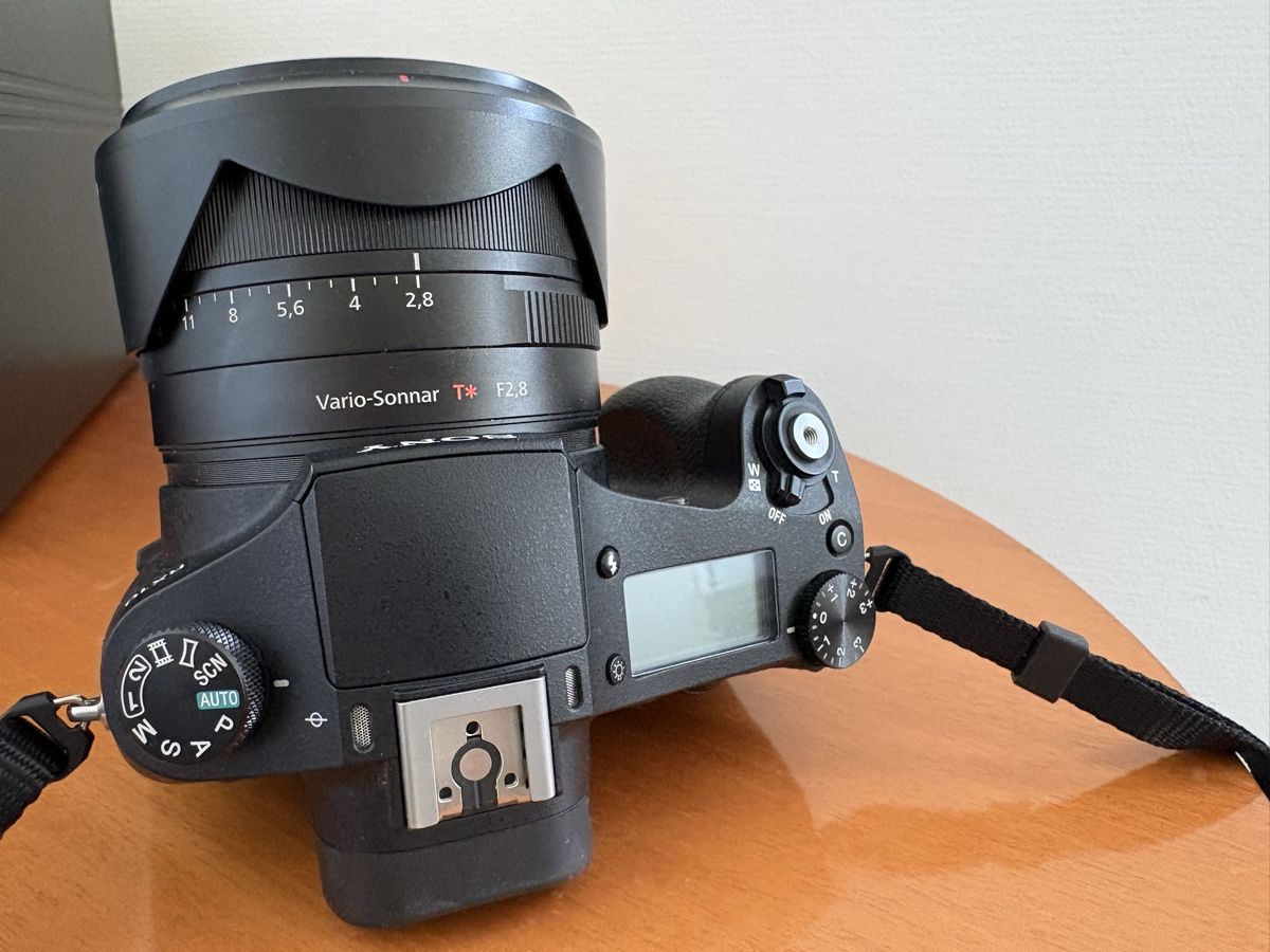 Sony Kamera: Sony RX10 mit Zubehör – Gebraucht aus Bubendorf von chris211 1