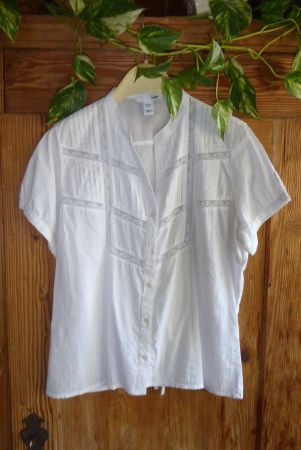 Weisse Romantische Sommerbluse Gr 42 H&M