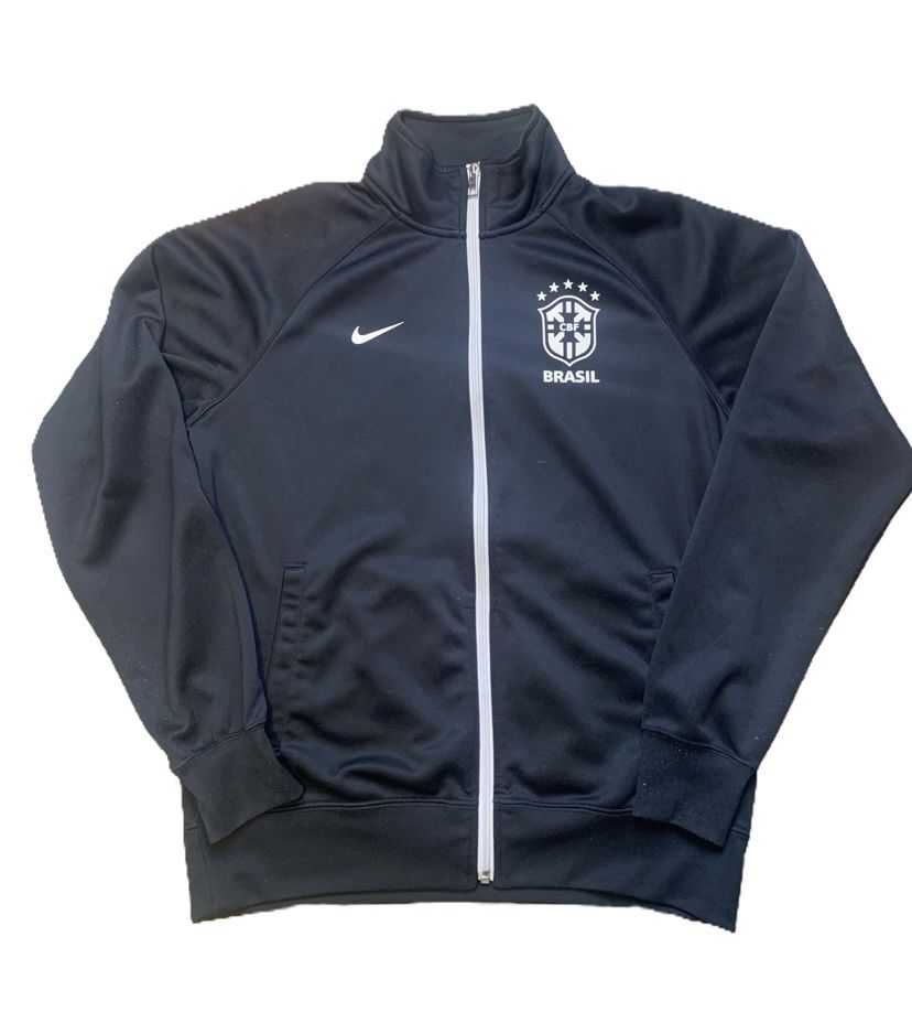 Nike Giacche: Nike Brasil Trackjacket, Size M – Usato da Münchenstein venduto da Alpinevintage