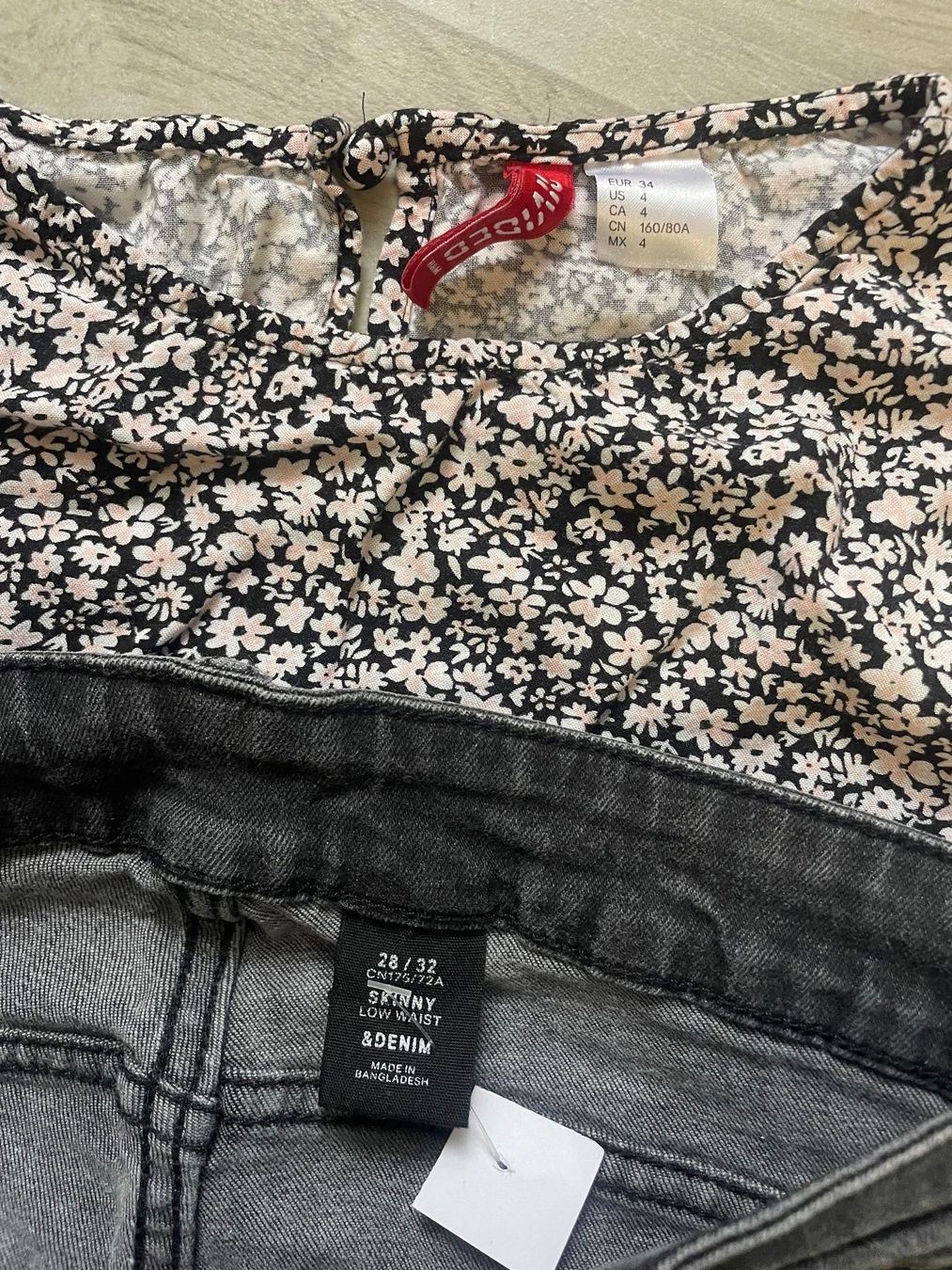 H&M Lotti di vestiti: Süsses H&M Kleiderset Gr.34 Jeans+Bluse – Usato da Obergerlafingen venduto da cabo4 3