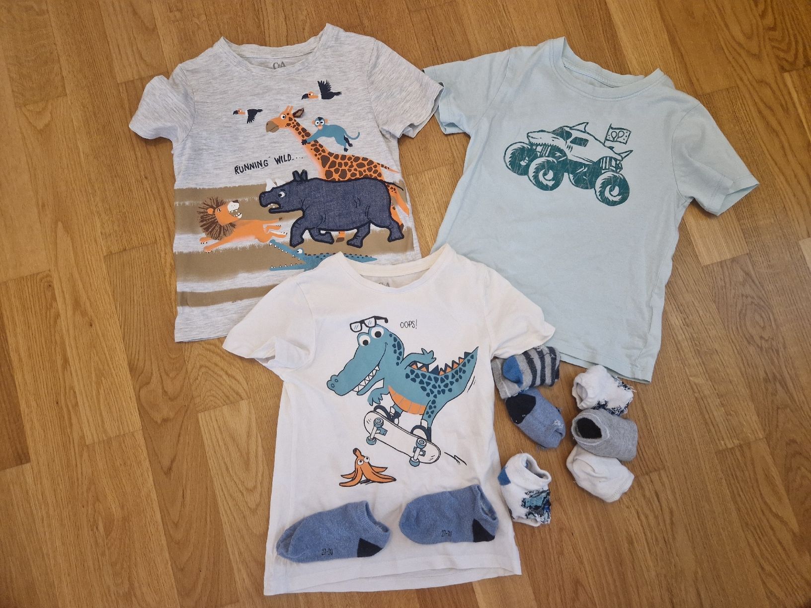 Lotti & Set di vestiti: Kleiderpaket Grösse 110/116 – Usato da Zürich venduto da nicinat 3
