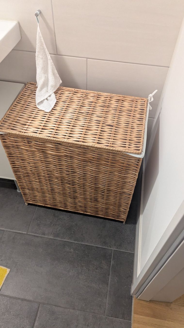 Ikea Cesti per biancheria: NATTGIBBA Wäschekorb, Weide/Handarbeit – Usato da Zürich venduto da ann_6gcx 2
