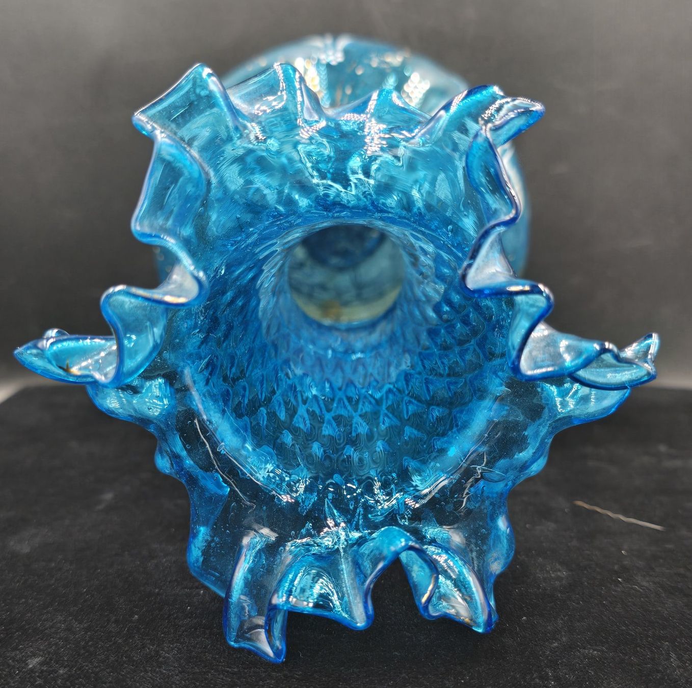 Vasi & Recipienti: Antike Glas Vase blau – Usato da Rorschacherberg venduto da snOOpydOg11 4