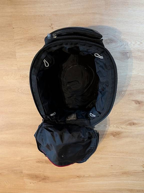 Topcase: Original Tankrucksack BMW R1200R 2007 – Usato da Leissigen venduto da sam_b6yd 3