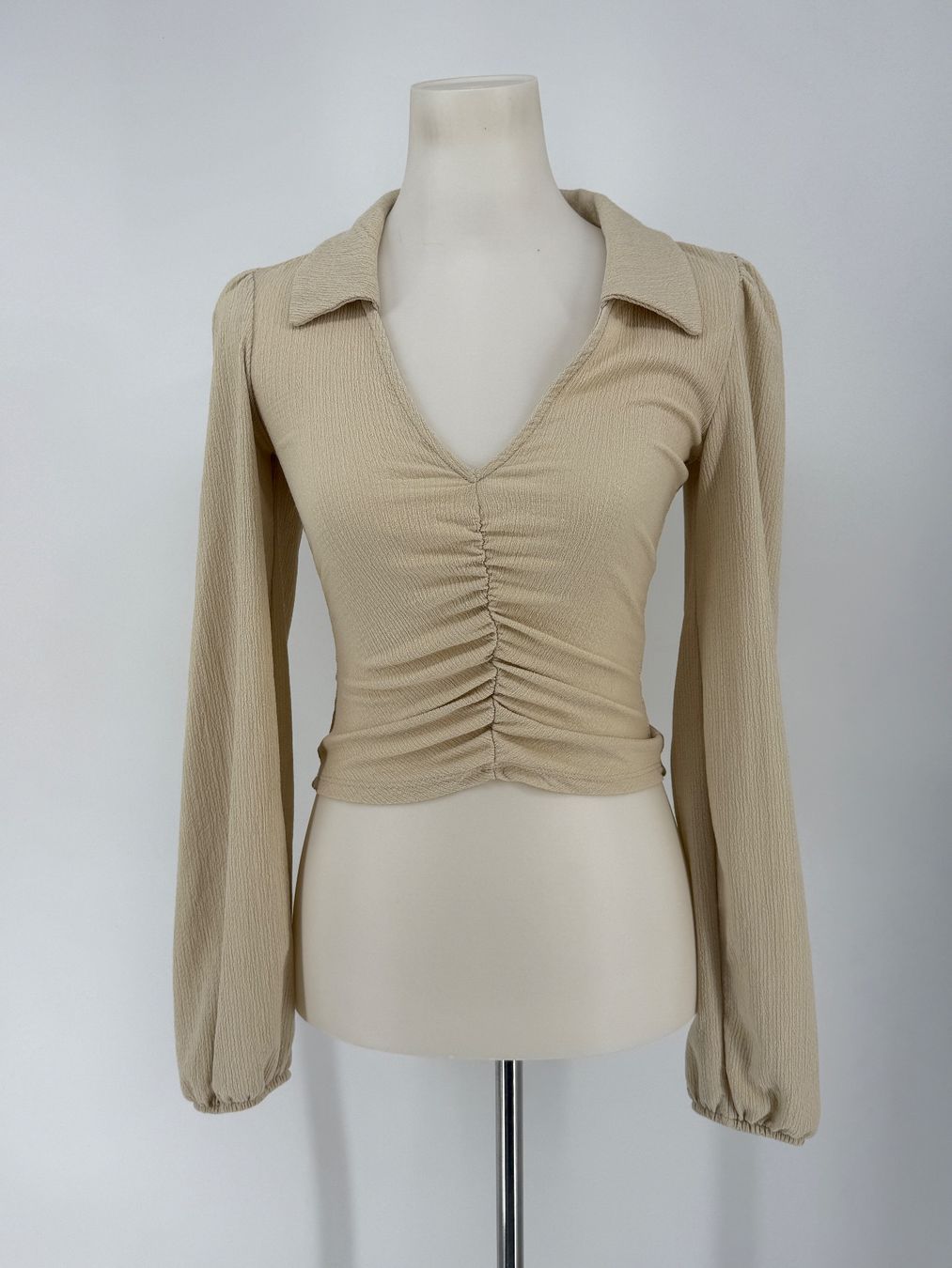 Monki Top: Blusen Top Gr. XS von Monki – Usato da Auenstein venduto da moin.