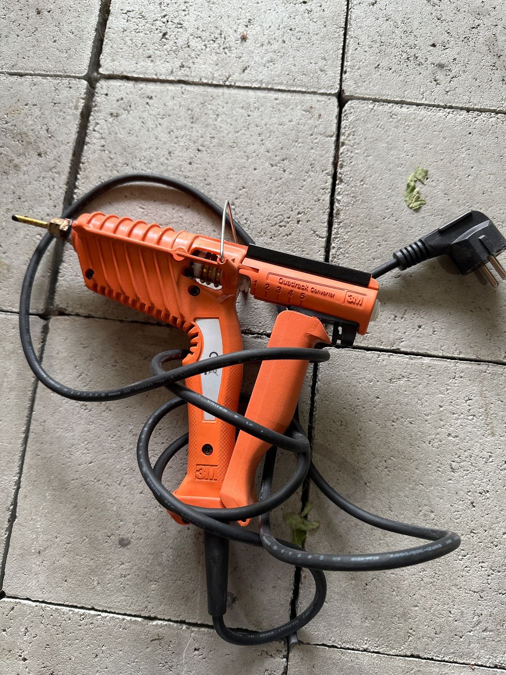 Tutti gli attrezzi: Heissleim Pistole von 3M mit DE Stecker – Usato da Thalwil venduto da Wilhelm85 1
