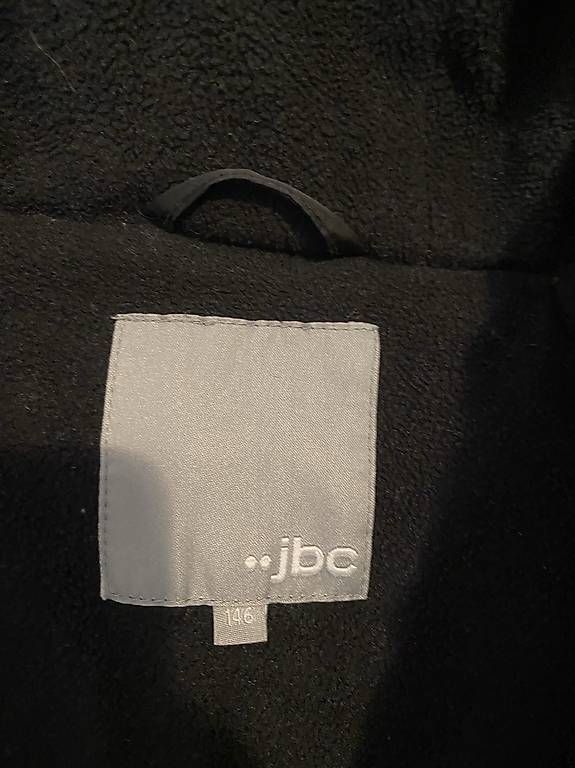 Vestes & Manteaux: Winterjacke gr. 146  – D'occasion à Binz par kat_s2w7 3