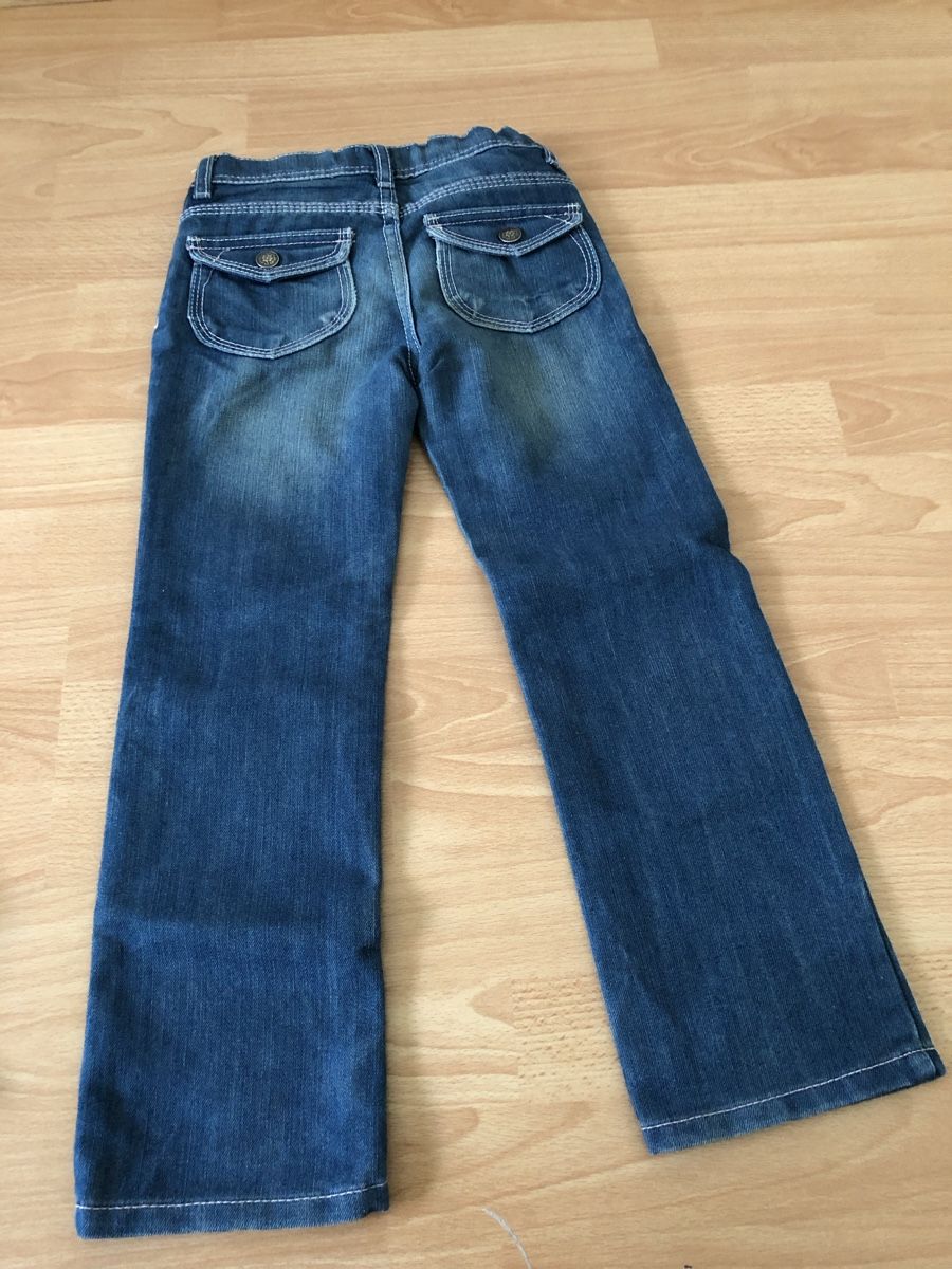 Kleiderpakete & -sets: Mädchenkleider Paket Gr. 122 Jeans Bikini – Gebraucht aus Chur von Tsambiko 4